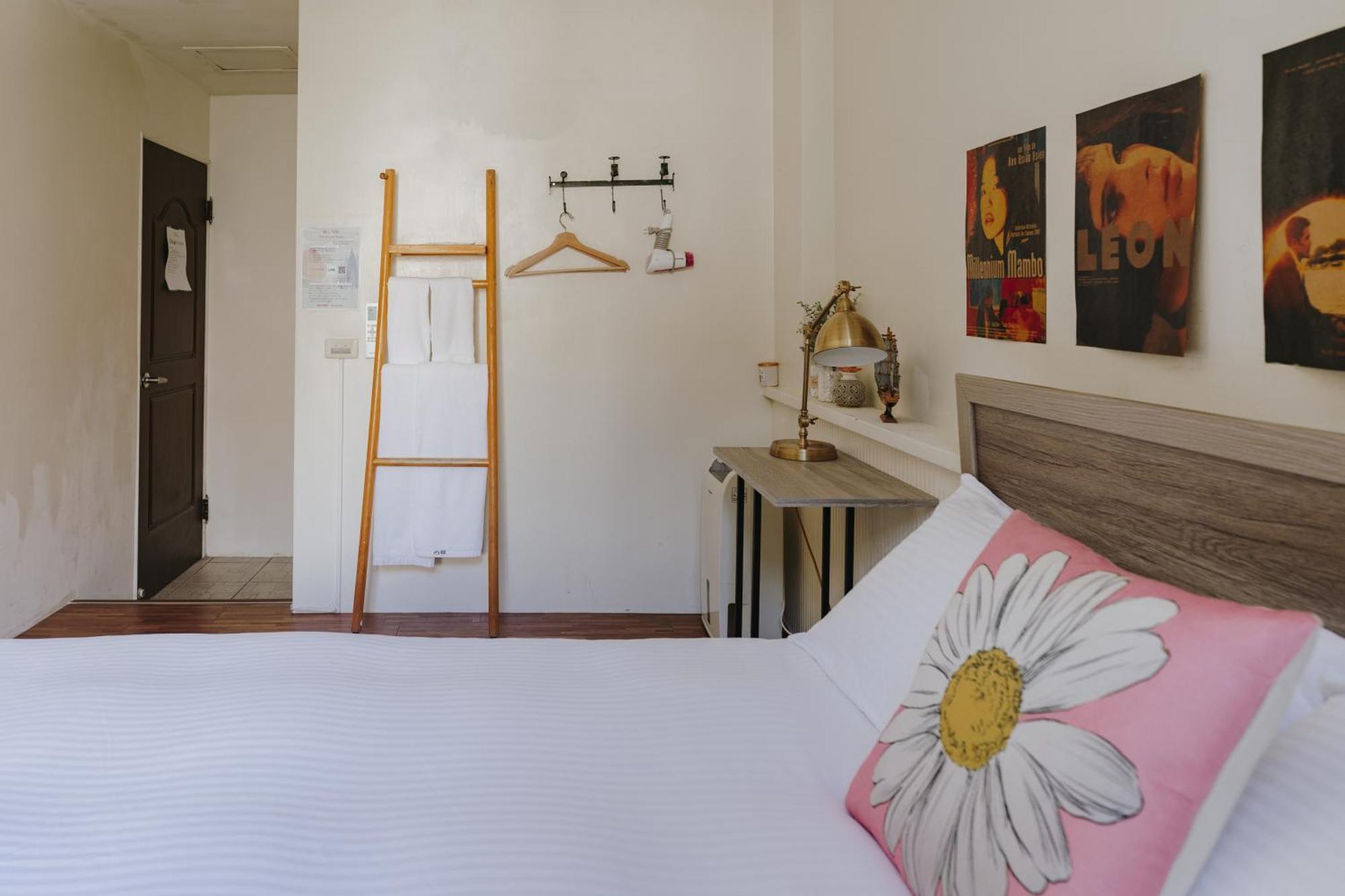 Mountain Traveler Inn Cửu Phần Ngoại thất bức ảnh